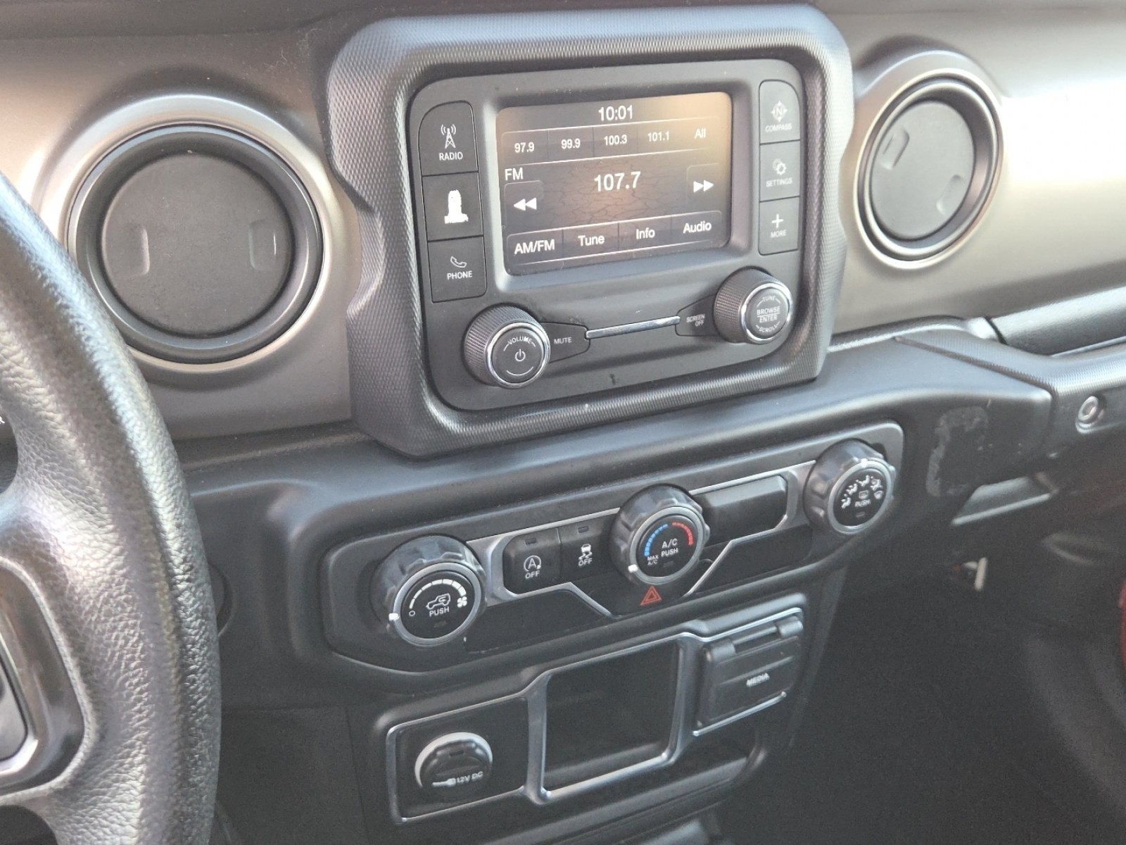 Used 2021 Jeep Wrangler Unlimited Sport AWD/4WD image 24