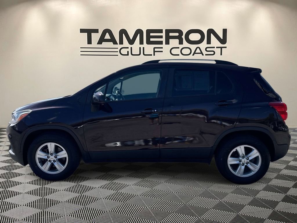 Used 2021 Chevrolet Trax LT w/ Driver Confidence Package image 4
