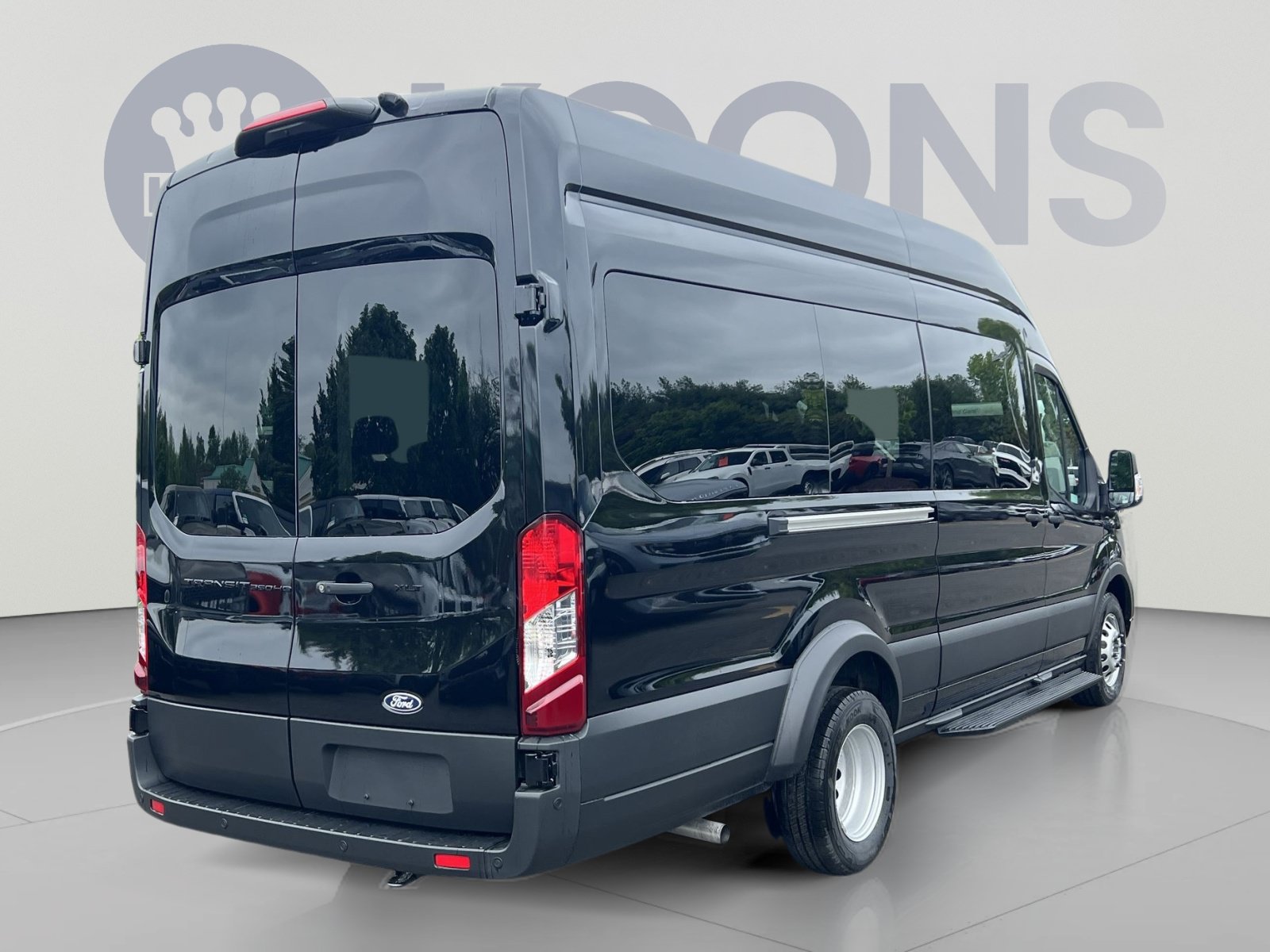 New 2026 Ford Transit 350 XLT RWD image 11