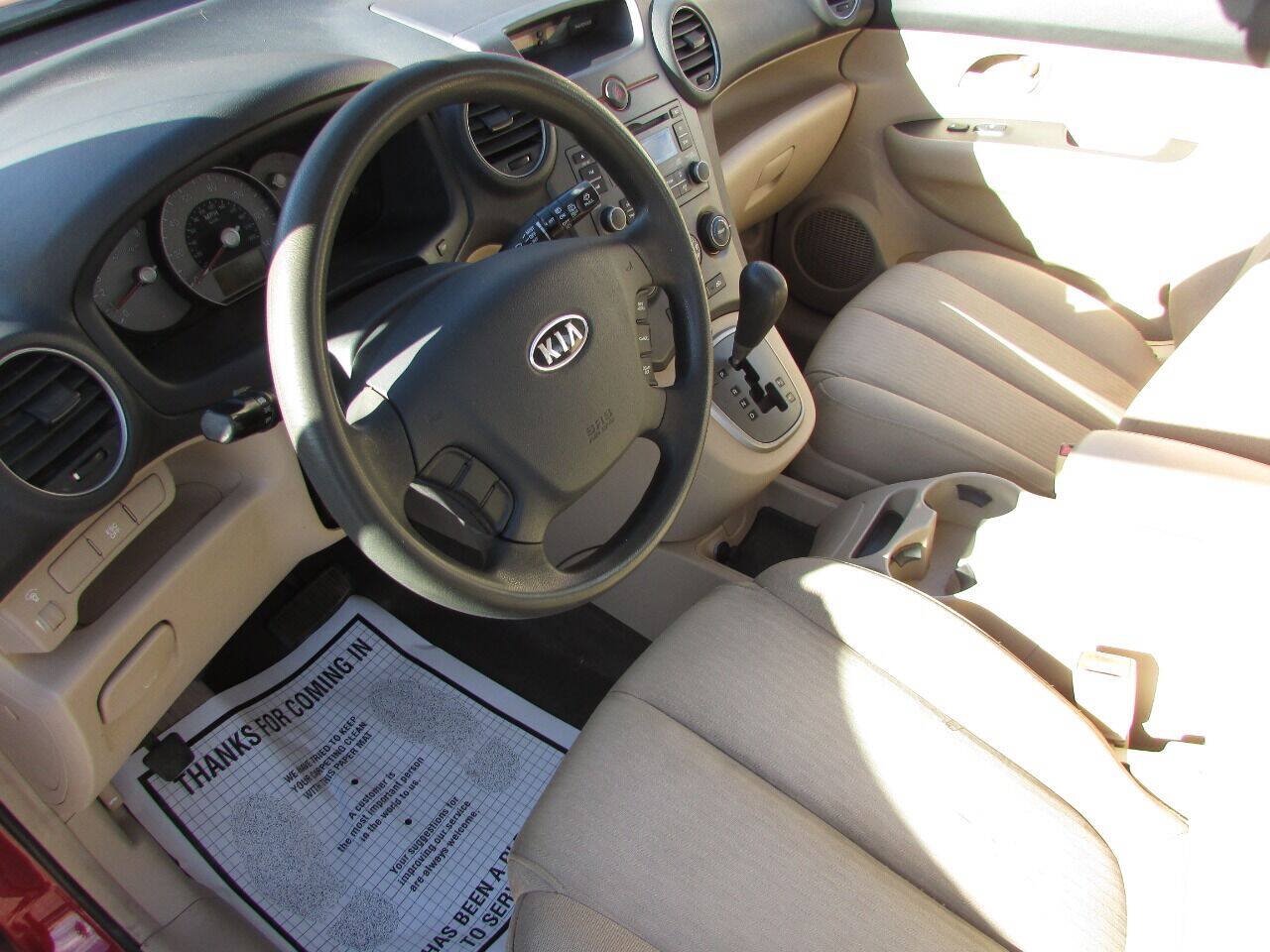 Used 2007 Kia Rondo LX w/ Convenience Pkg FWD image 24