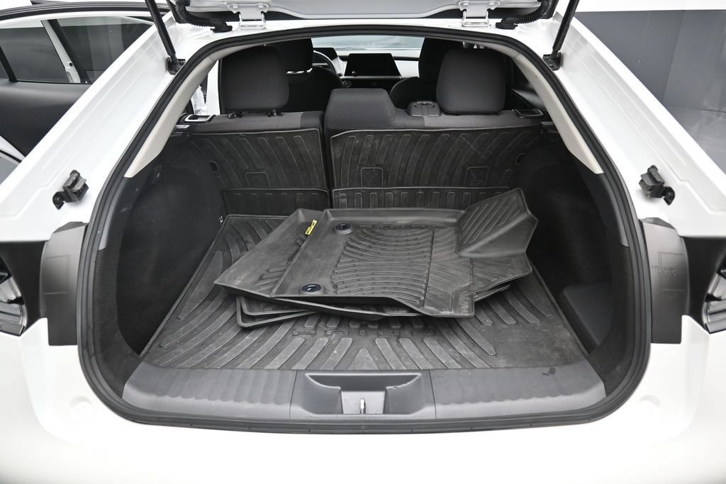 Certified 2024 Toyota Prius Prime FWD image 27