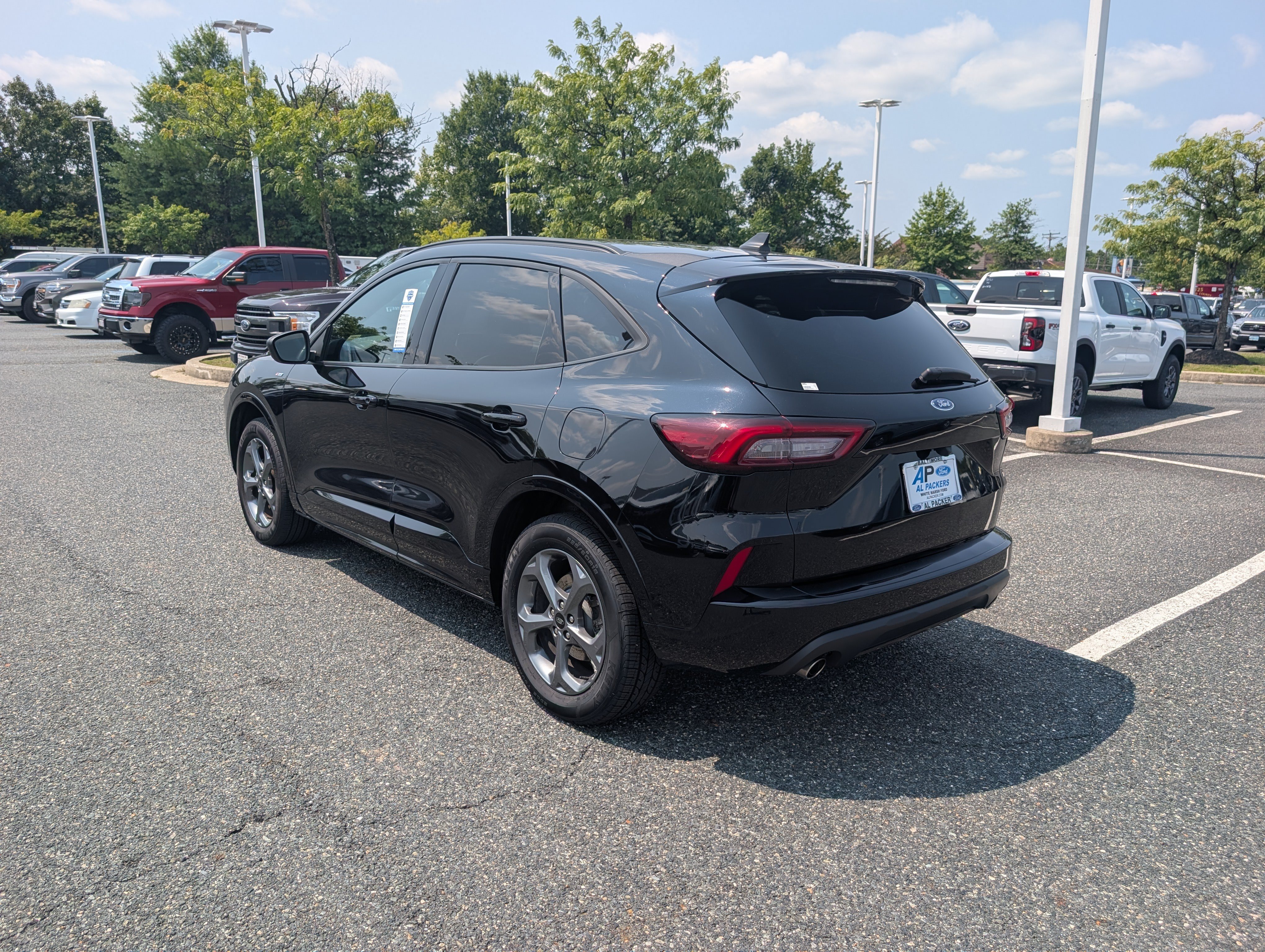 Certified 2024 Ford Escape ST-Line AWD/4WD image 6
