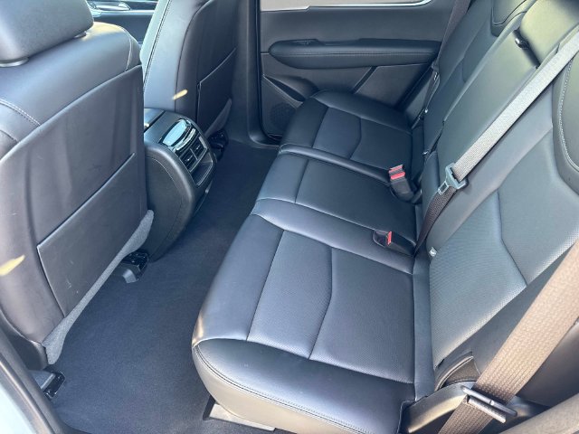 New 2026 Cadillac XT5 Premium Luxury w/ Driver Assist Package AWD/4WD image 13