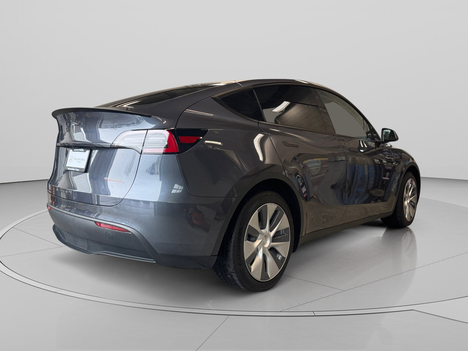 Used 2020 Tesla Model Y Performance image 5