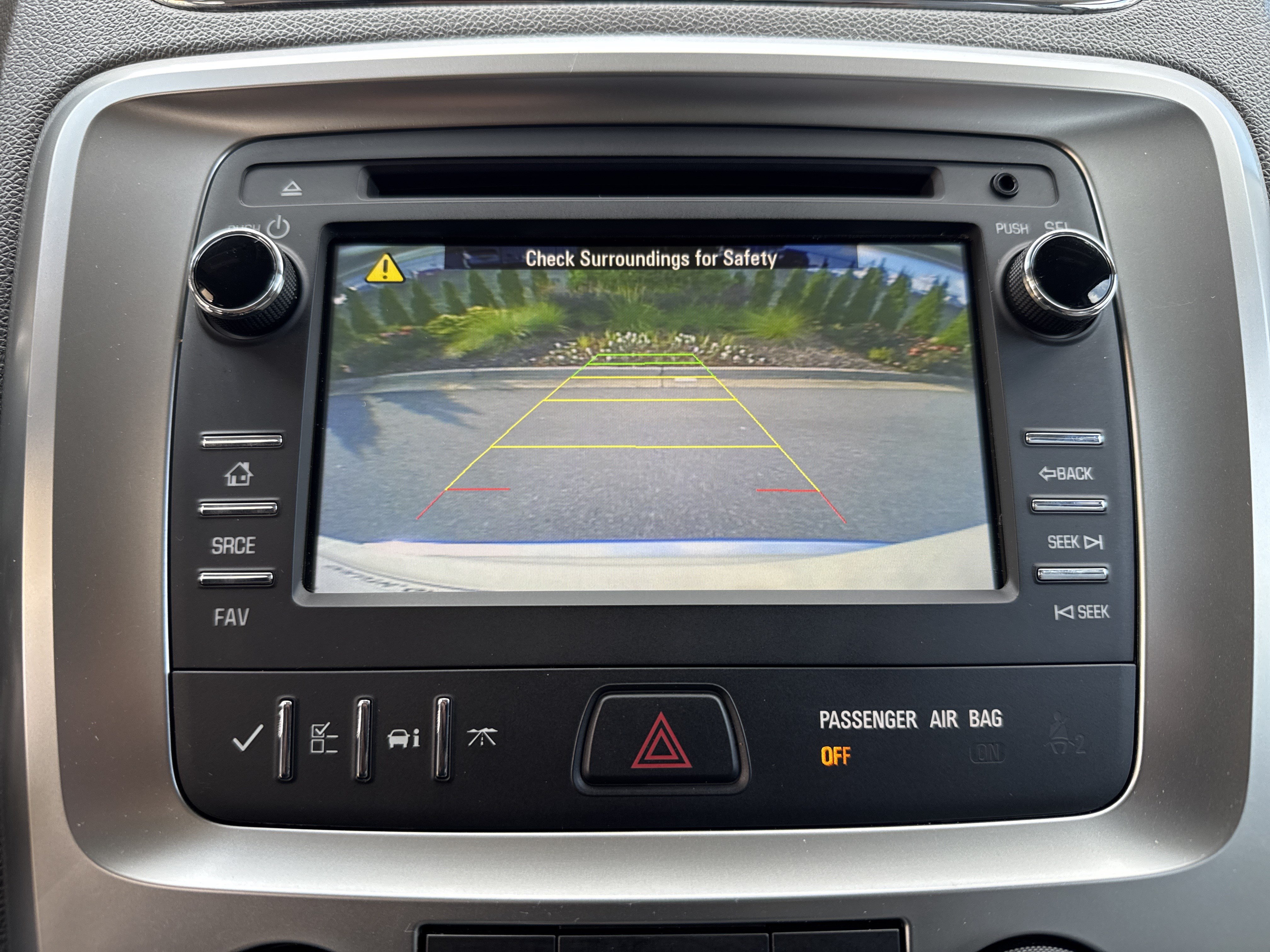 Used 2014 GMC Acadia SLE FWD image 24