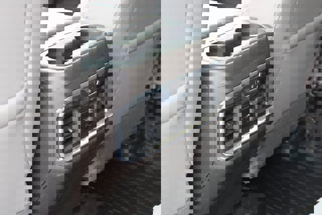 Used 2020 GMC Sierra 1500 SLT w/ SLT Premium Package image 18