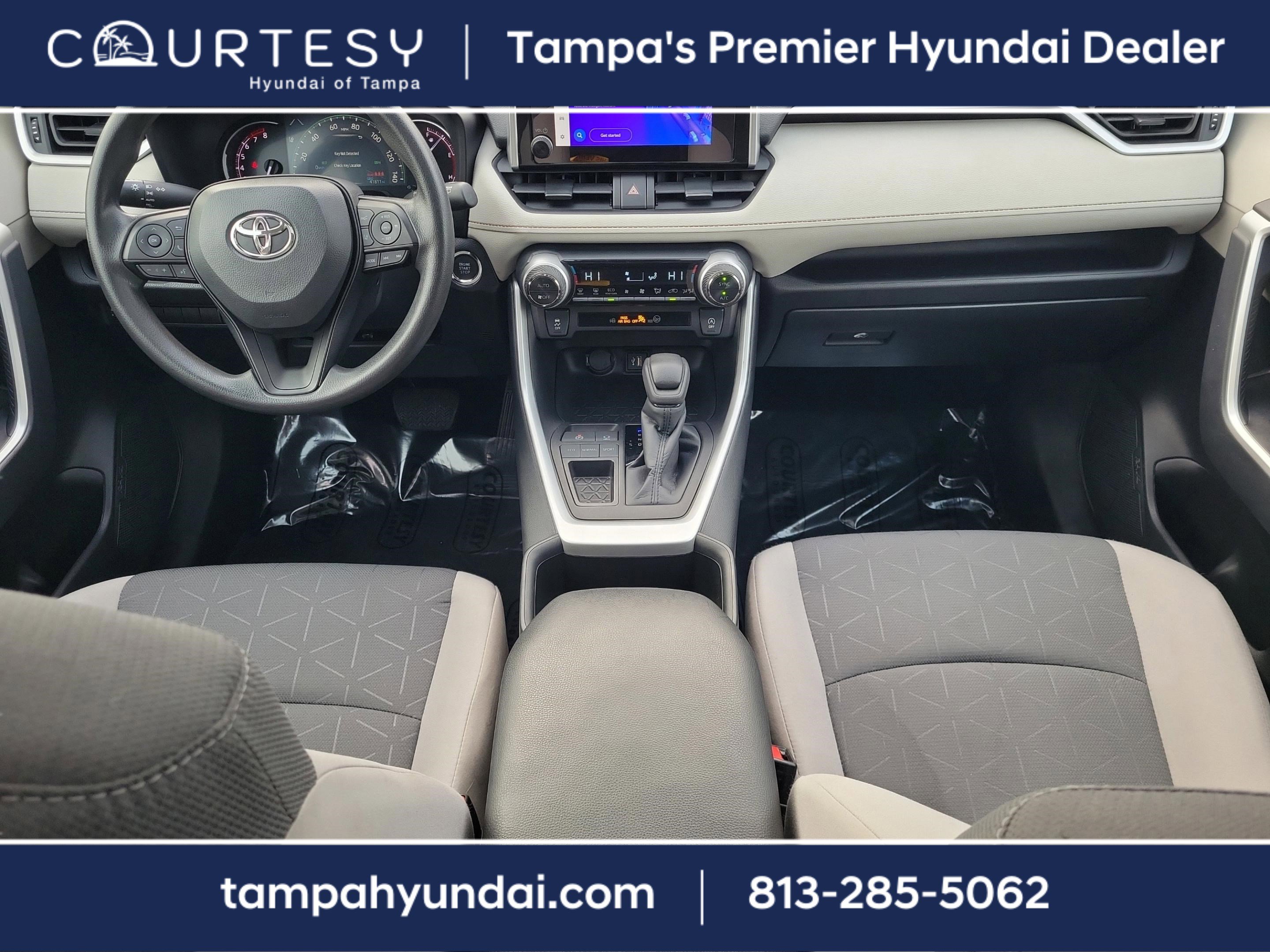 Used 2024 Toyota RAV4 XLE image 15