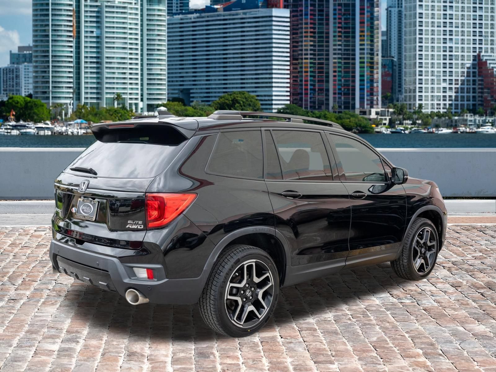 Certified 2023 Honda Passport Elite image 5
