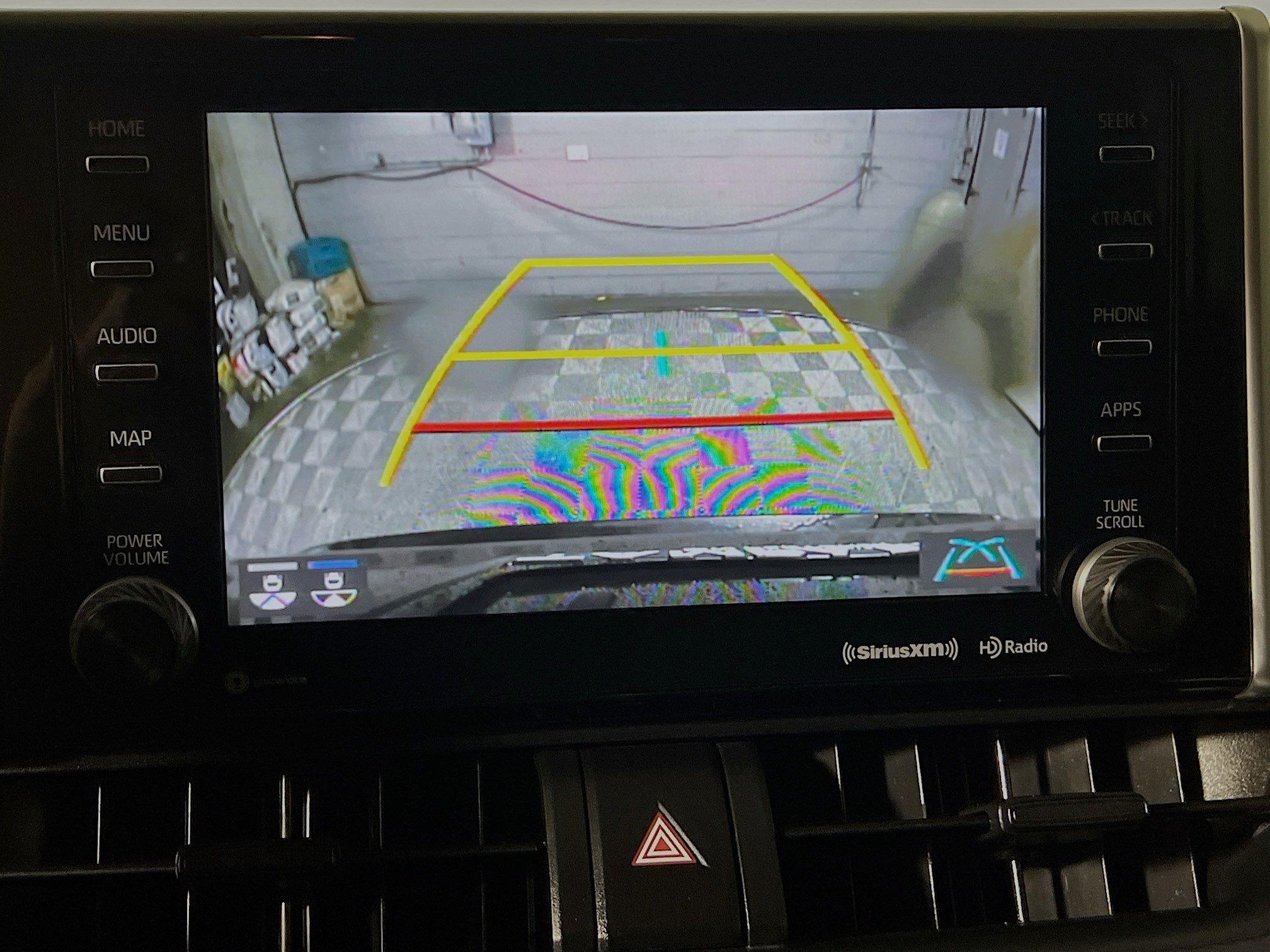 Used 2019 Toyota RAV4 XLE w/ Convenience Package FWD image 28