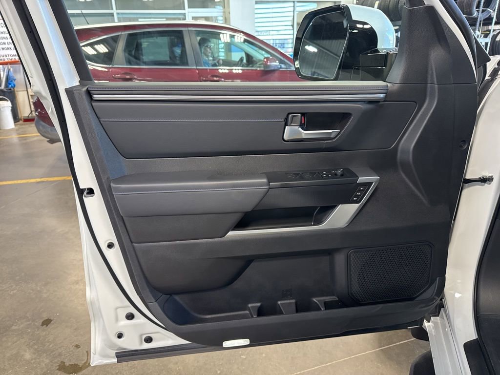 Used 2025 Toyota Sequoia Platinum w/ TRD Off-Road Package AWD/4WD image 25