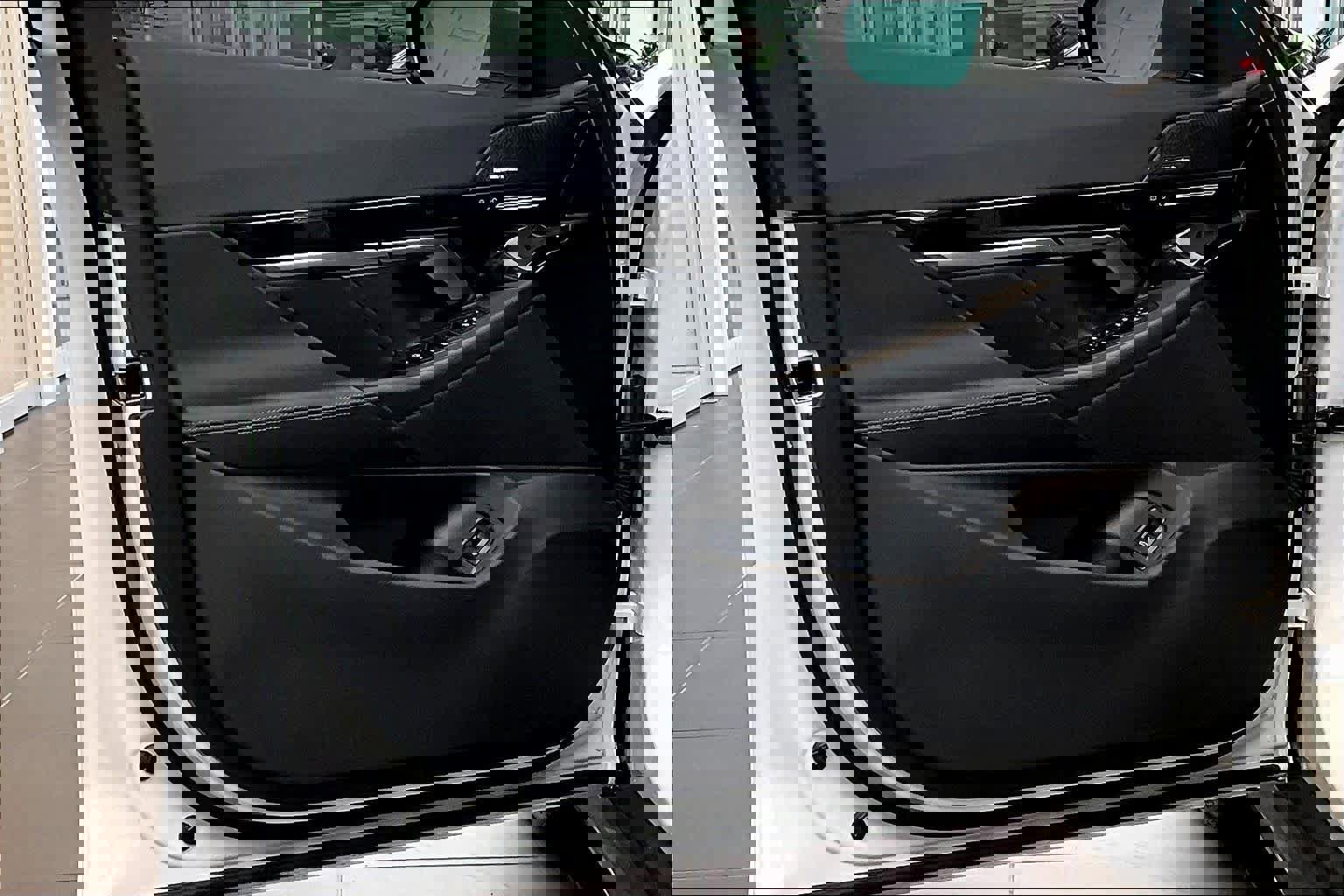 Used 2024 BMW 530i w/ Premium Package image 22