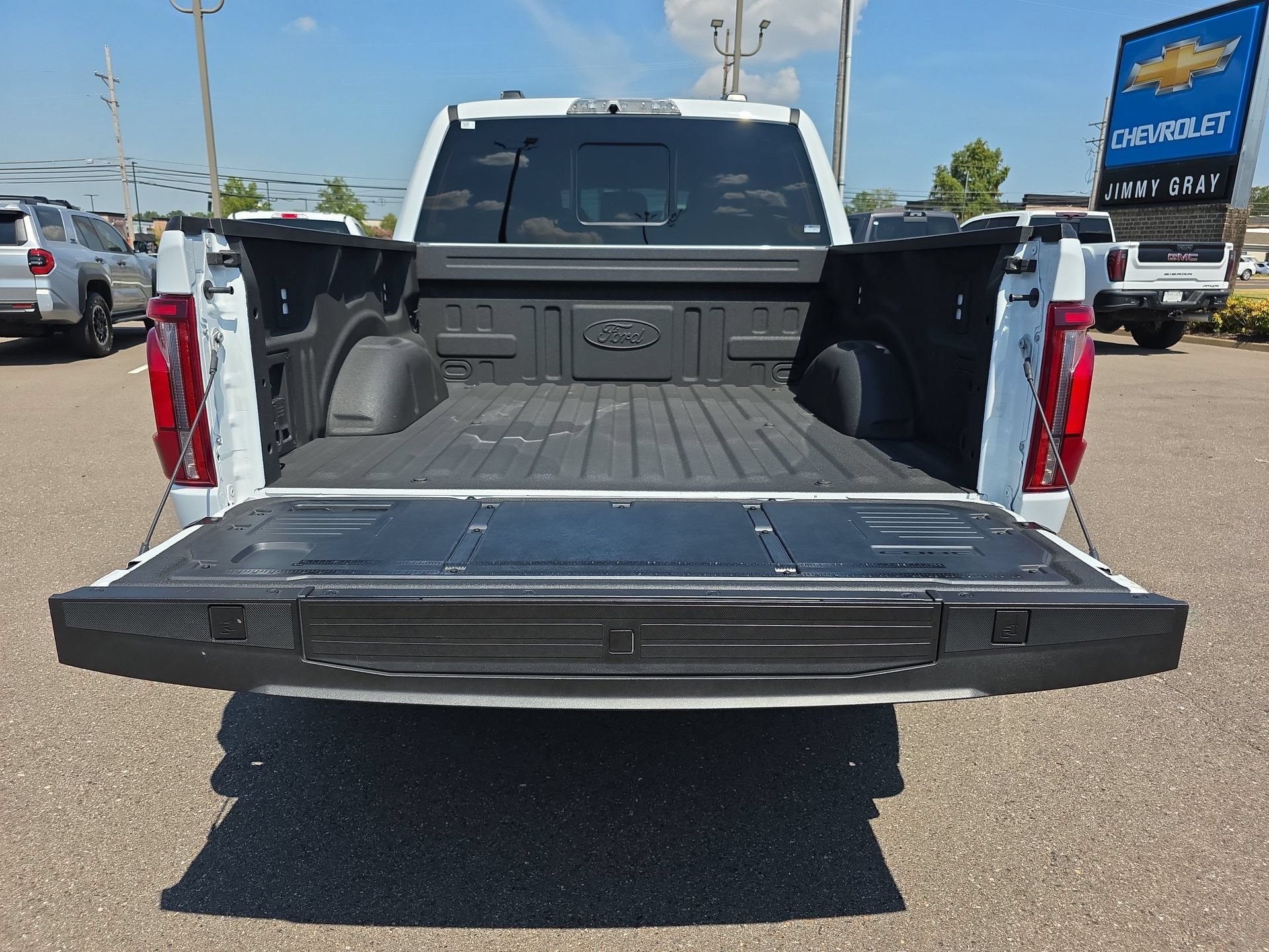 Used 2025 Ford F150 Raptor AWD/4WD image 14