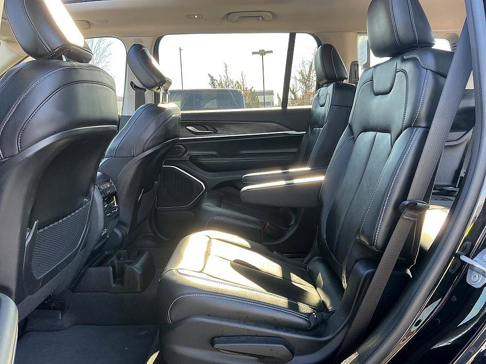 Used 2021 Jeep Grand Cherokee L Limited image 26