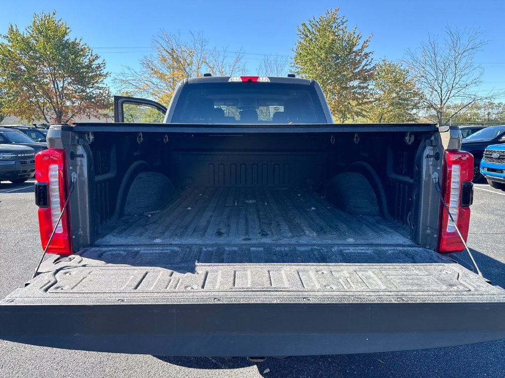 Certified 2026 Ford F350 Lariat w/ FX4 Off-Road Package AWD/4WD image 24