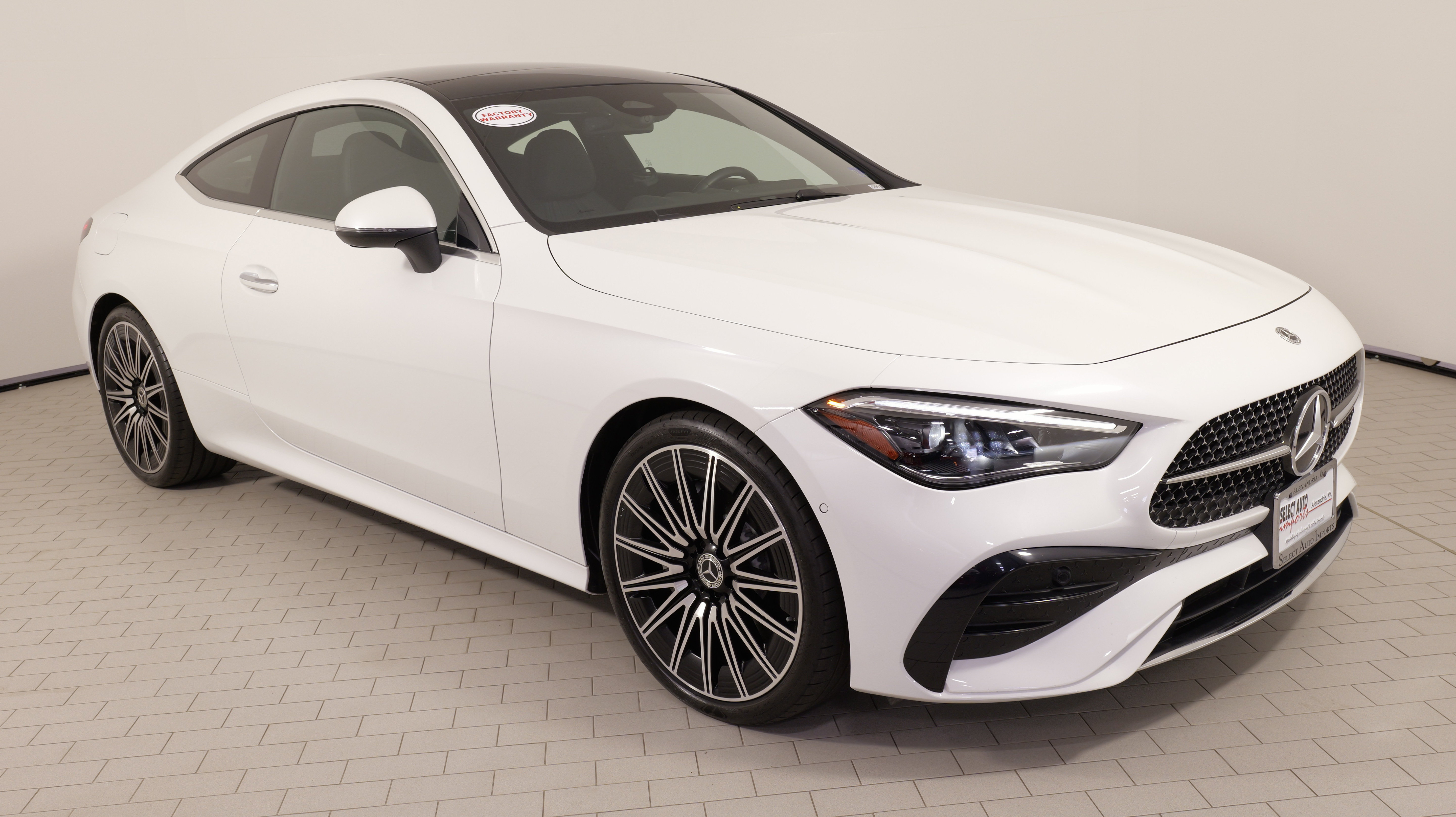 Used 2025 Mercedes-Benz CLE 300 4MATIC Coupe w/ AMG Line image 7