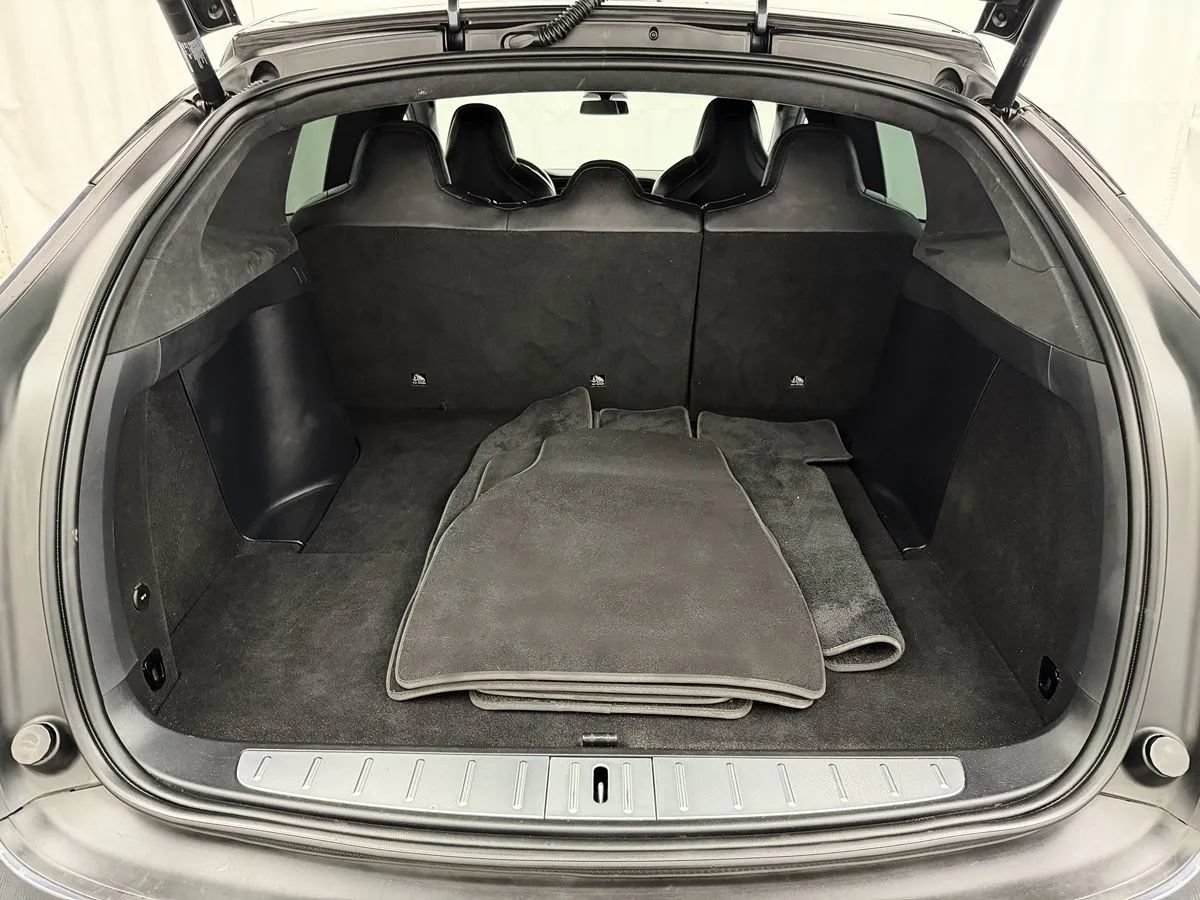 Used 2019 Tesla Model X AWD/4WD image 30