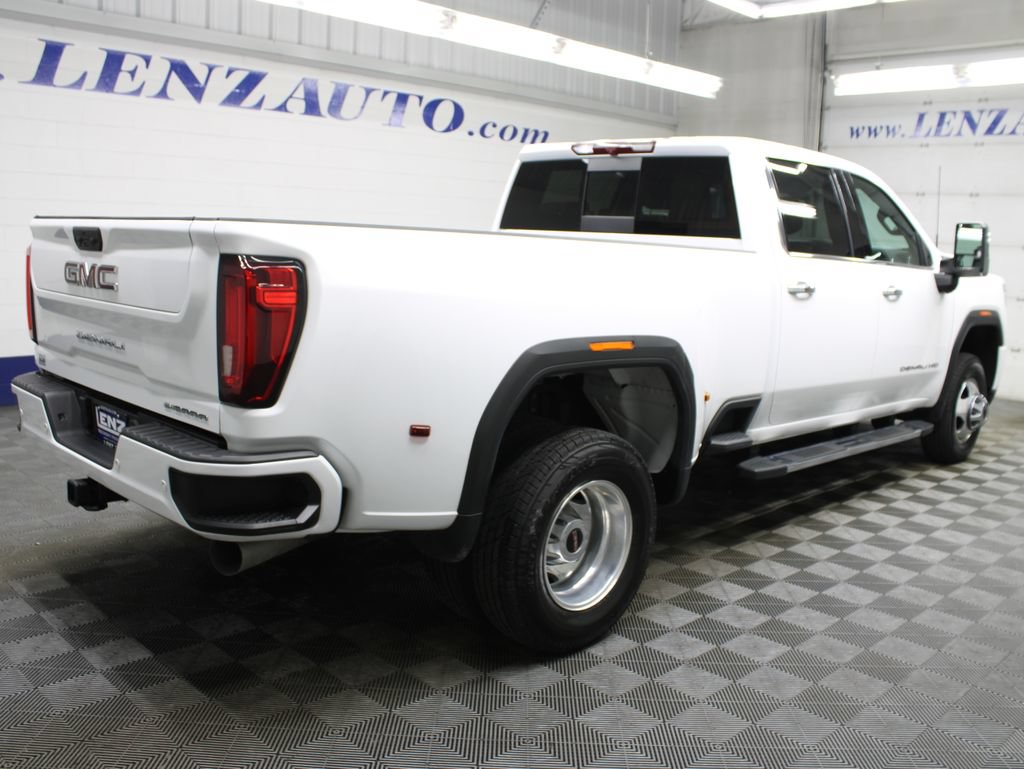 Used 2023 GMC Sierra 3500 Denali AWD/4WD image 5