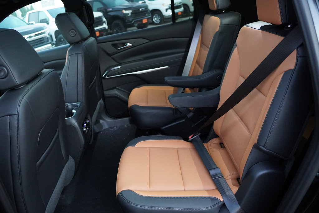 New 2027 Chevrolet Traverse Z71 w/ Driver Confidence Package AWD/4WD image 11