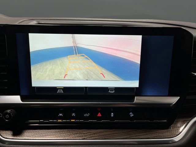 Used 2022 Chevrolet Silverado 1500 LT w/ Z71 Off-Road Package image 10