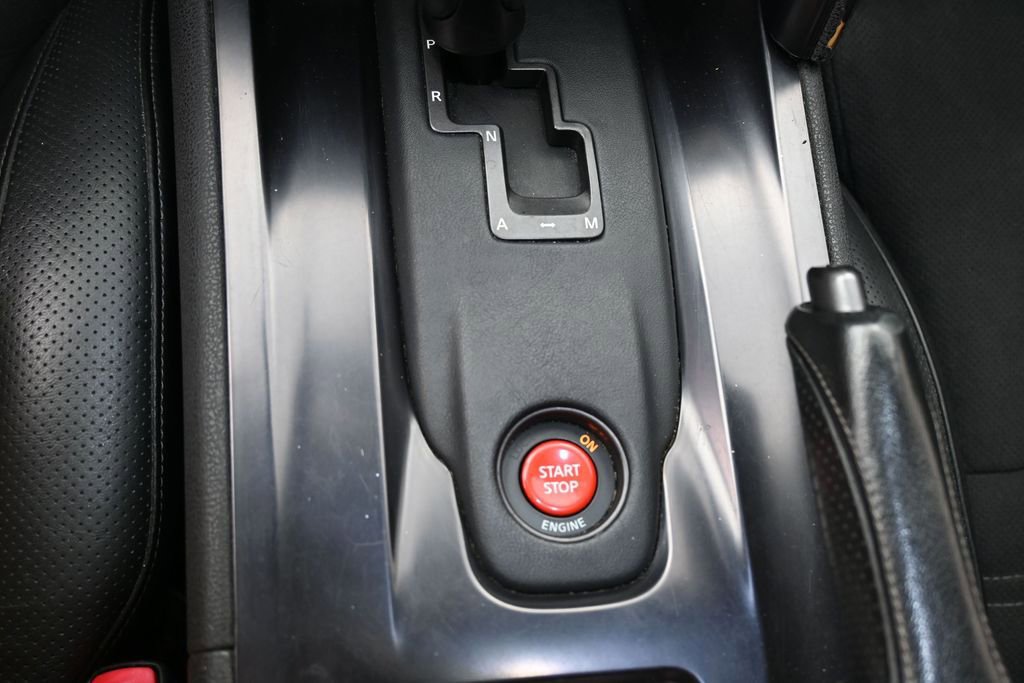 Used 2012 Nissan GT-R Premium AWD/4WD image 29