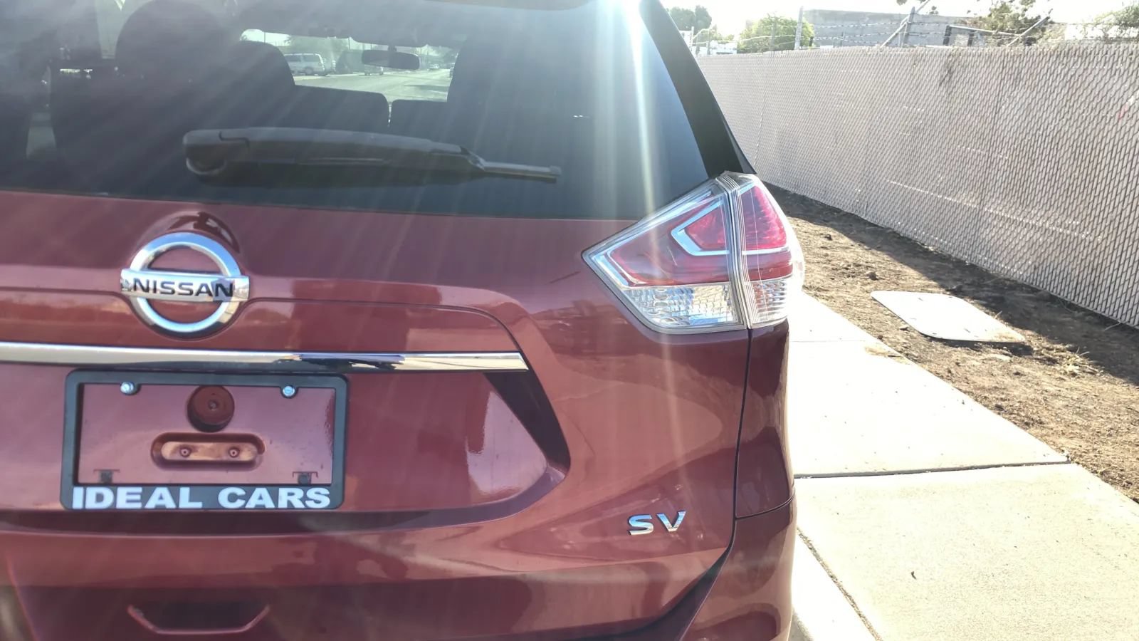 Used 2016 Nissan Rogue SV FWD image 36