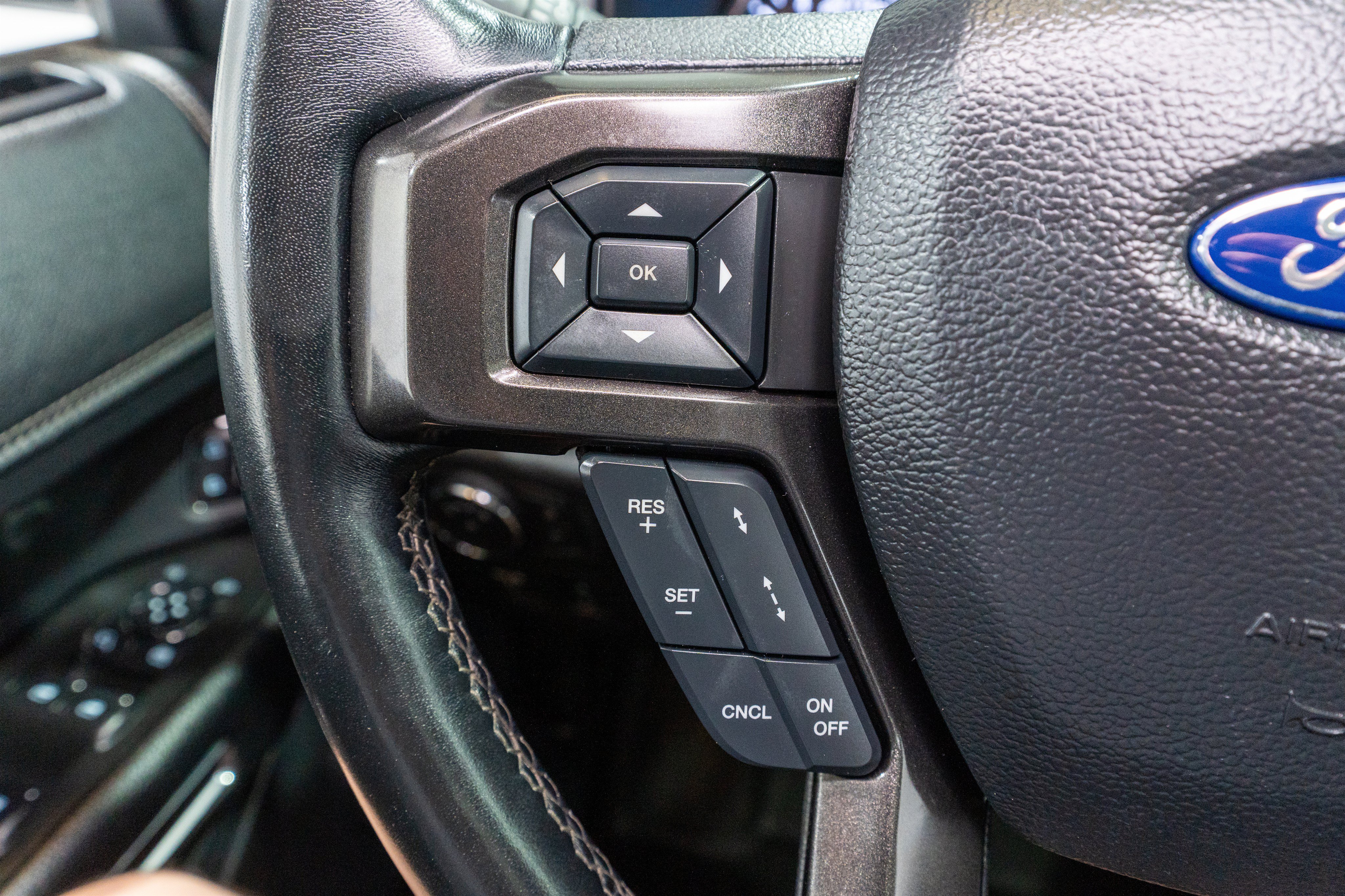 Used 2021 Ford Expedition Limited RWD image 30
