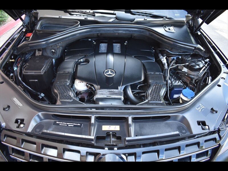 Used 2015 Mercedes-Benz ML 400 4MATIC image 42