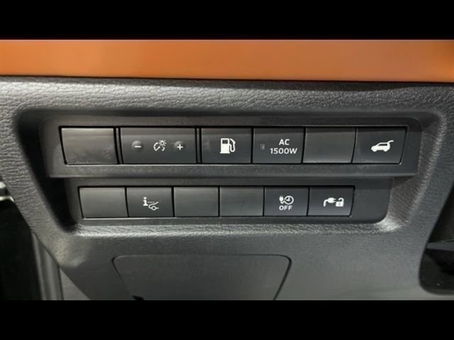 Used 2023 Mitsubishi Outlander SEL 40th Anniversary image 1