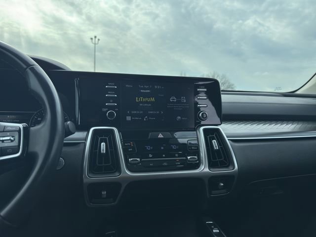 Used 2021 Kia Sorento S w/ Panoramic Sunroof Package image 15