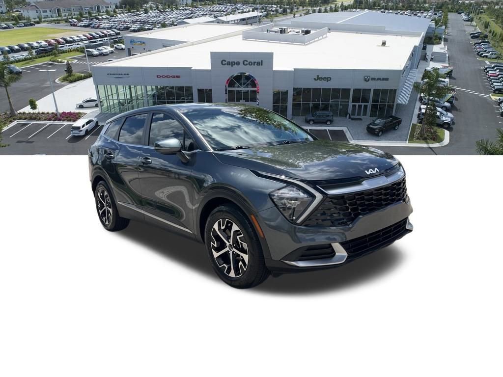 Used 2023 Kia Sportage EX image 11