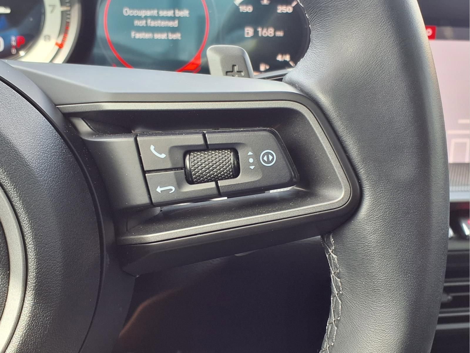 Used 2020 Porsche 911 Carrera image 17