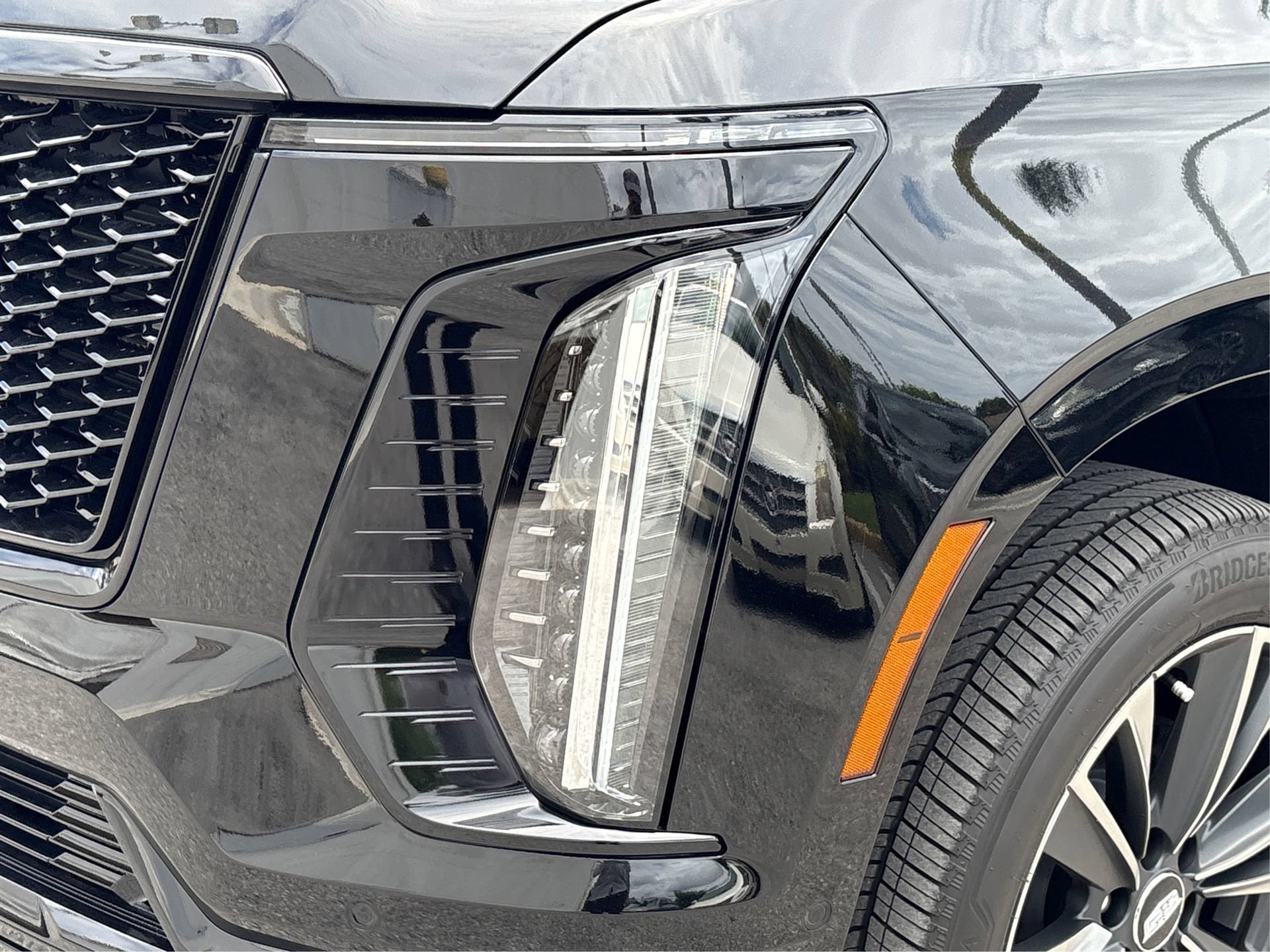New 2026 Cadillac Escalade Sport w/ Touring Package AWD/4WD image 14