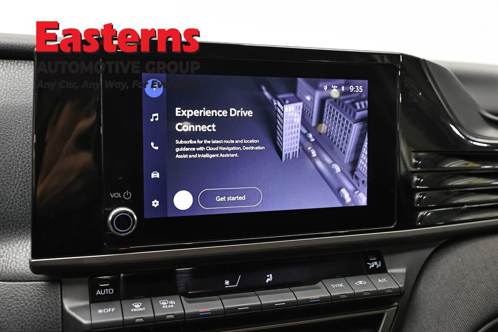 Used 2025 Toyota Camry LE FWD image 19
