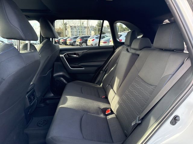 Used 2024 Toyota RAV4 SE w/ Convenience Package image 14