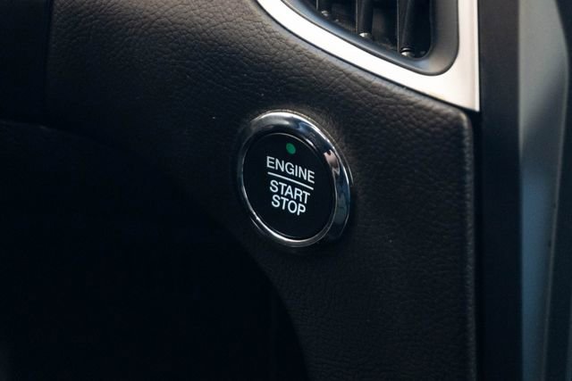 Used 2024 Ford Edge SEL image 27