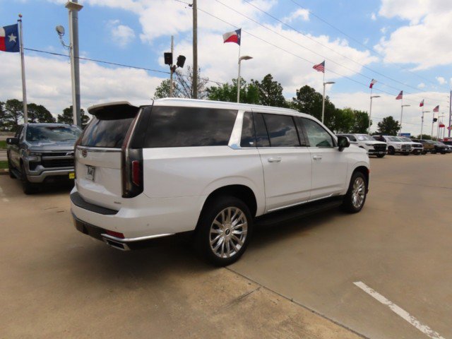 Used 2023 Cadillac Escalade ESV Premium Luxury image 9