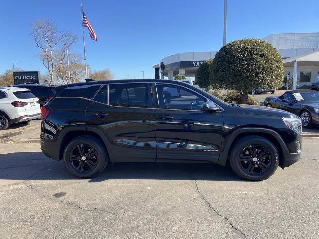 Used 2018 GMC Terrain SLE image 2