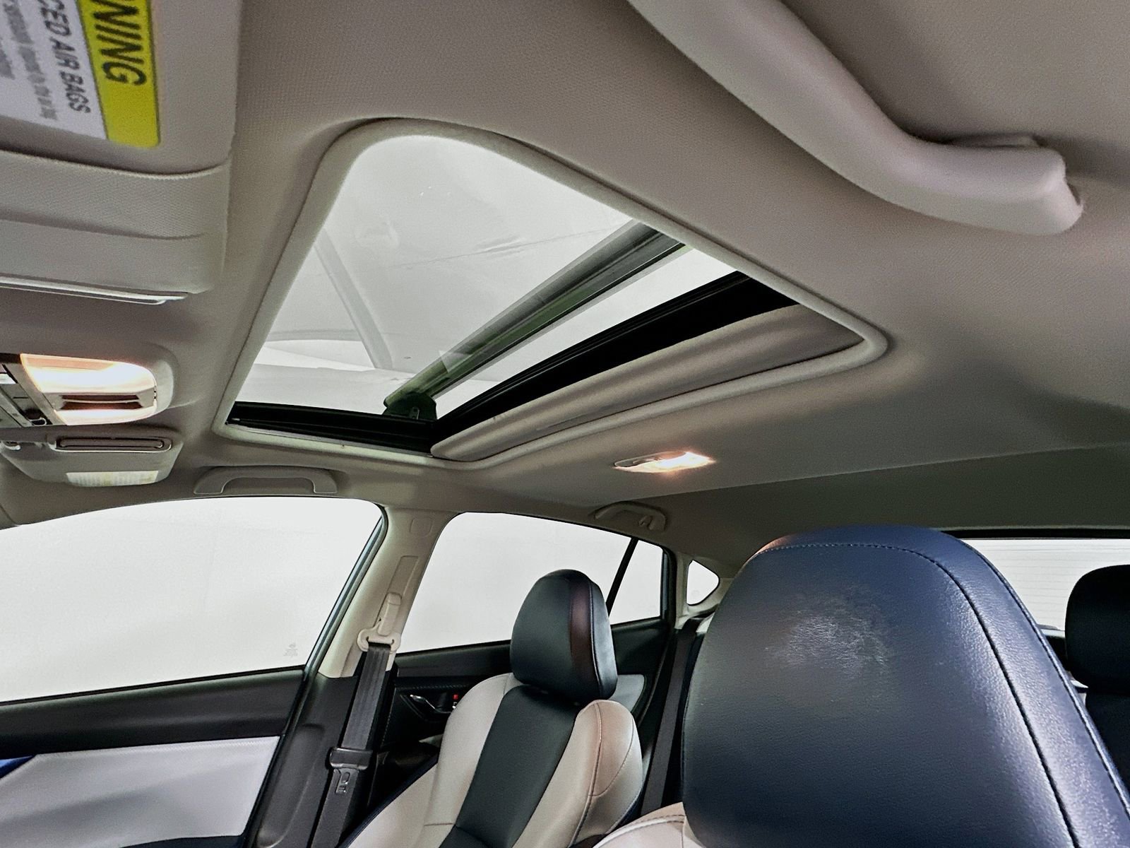 Used 2020 Subaru Crosstrek Hybrid w/ Moonroof Package w/Navigation image 23