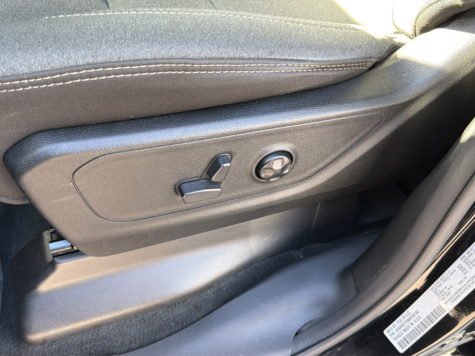 Used 2021 RAM 1500 Big Horn RWD image 31
