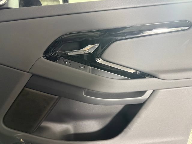 Used 2026 Land Rover Range Rover Evoque S AWD/4WD image 31