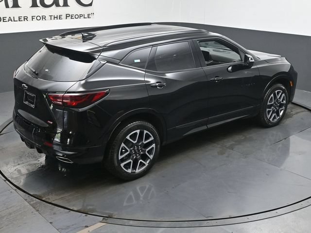 New 2026 Chevrolet Blazer RS w/ LPO, Floor Liner Package FWD image 18