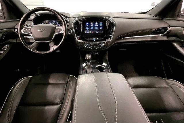 Used 2022 Chevrolet Traverse Premier w/ Redline Edition AWD/4WD image 19