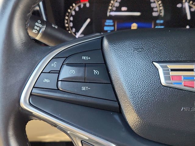 Used 2018 Cadillac XT5 Premium Luxury FWD image 40