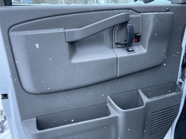 Used 2024 Chevrolet Express 2500 w/ Driver Convenience Package image 20