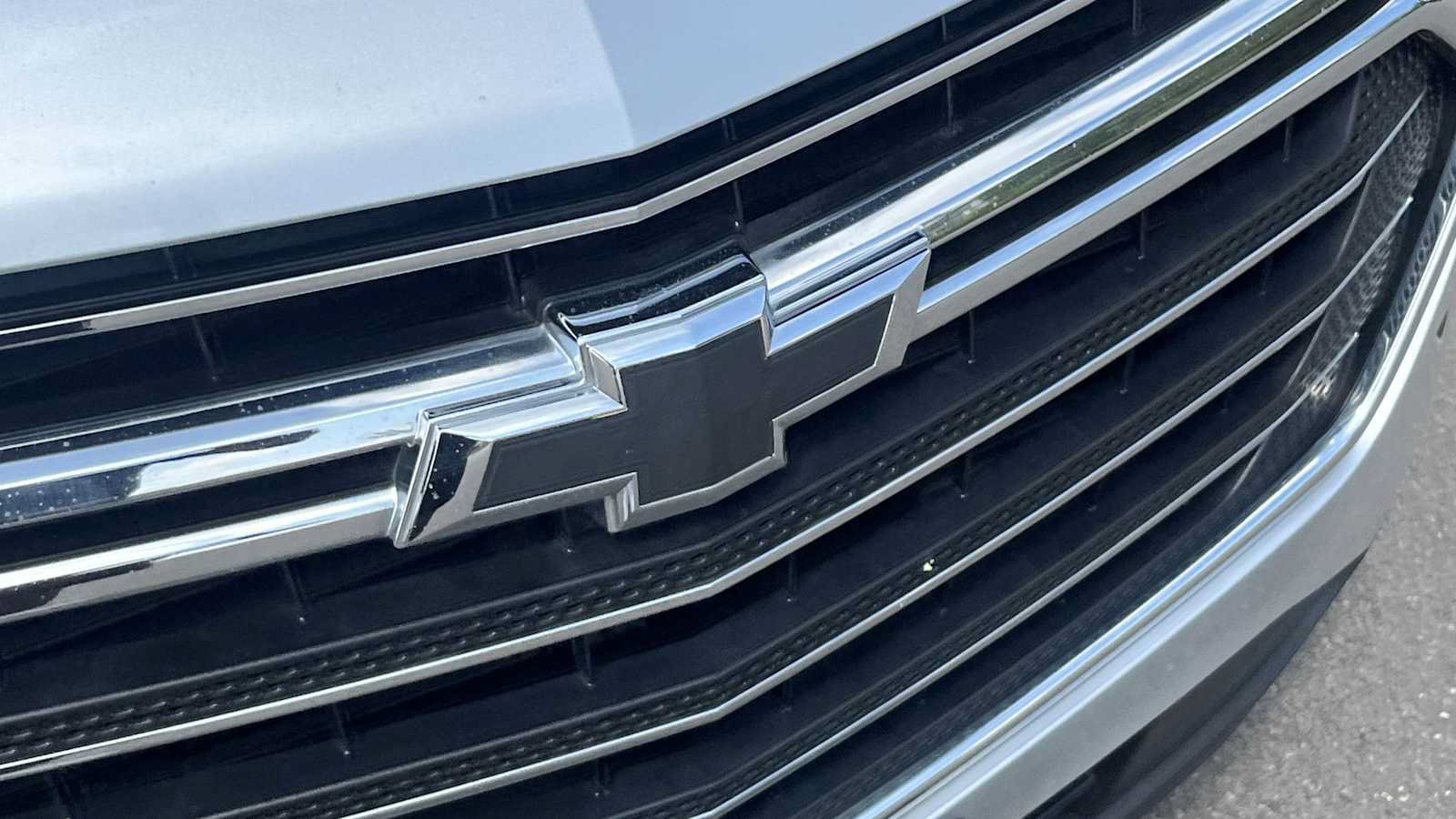 Used 2019 Chevrolet Traverse LT w/ LT Premium Package AWD/4WD image 24