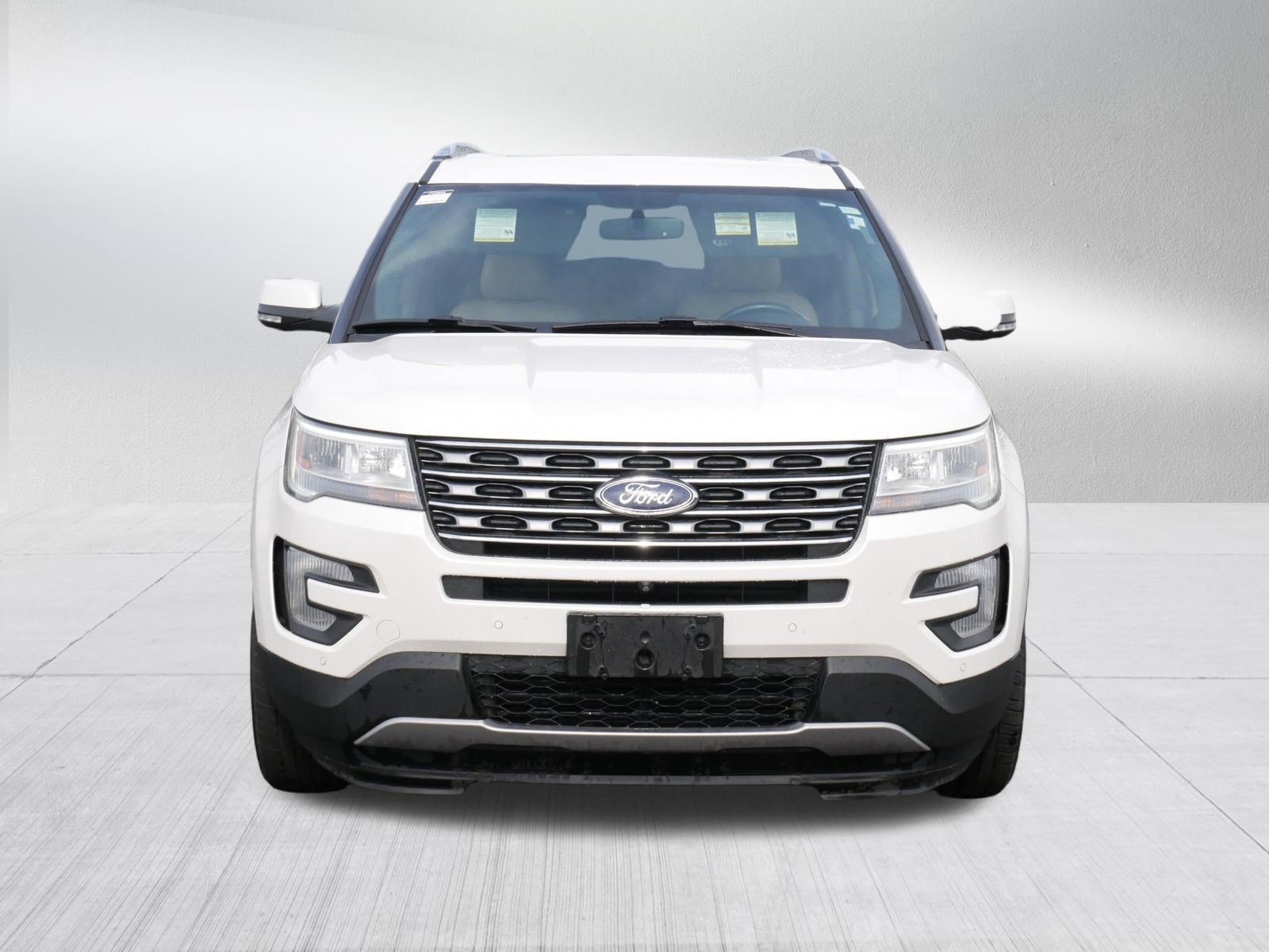 Used 2017 Ford Explorer Limited AWD/4WD image 2