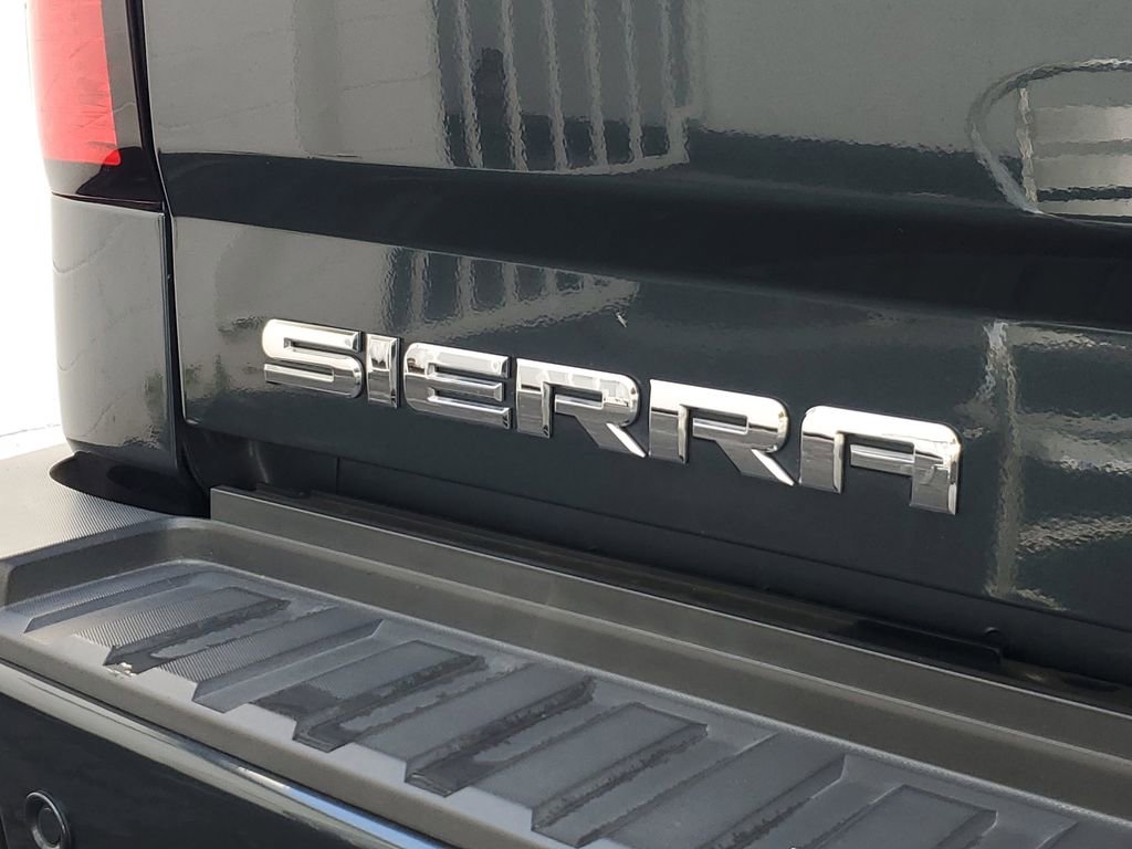 Used 2017 GMC Sierra 3500 Denali image 8