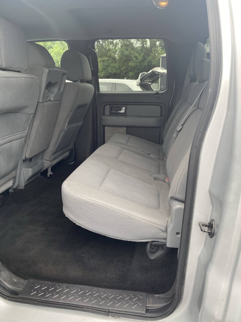 Used 2013 Ford F150 XLT w/ Mid Equipment Group AWD/4WD image 20