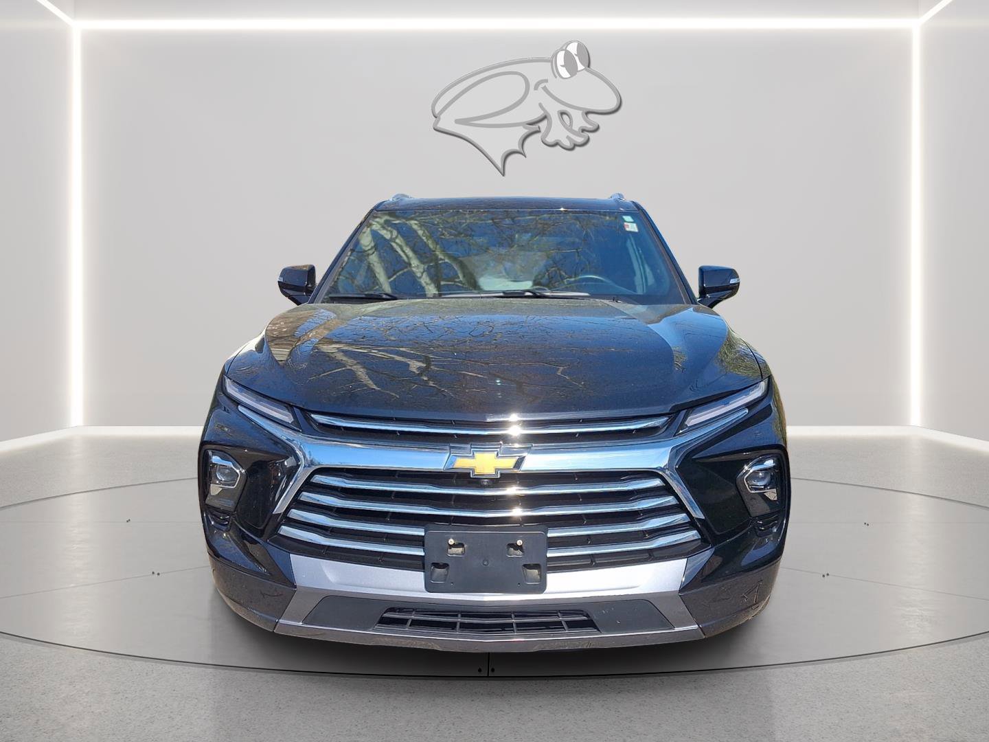 Used 2023 Chevrolet Blazer Premier w/ Driver Confidence II Package image 8