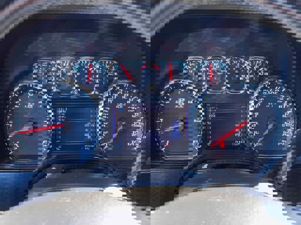 Used 2015 Chevrolet Suburban LTZ image 25